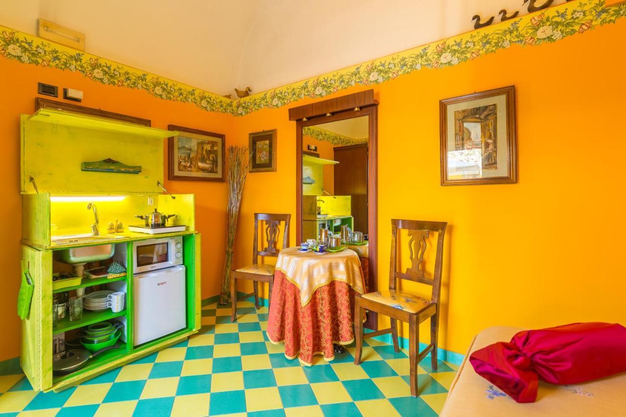 Orchid Corner Guesthouse Мета Екстериор снимка