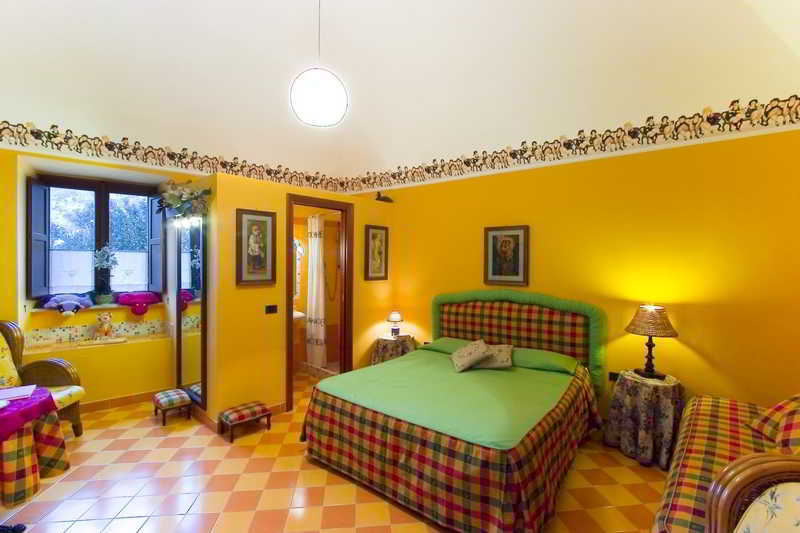 Orchid Corner Guesthouse Мета Екстериор снимка